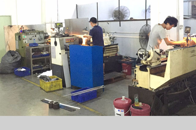 CNC數(shù)控車床加工的應(yīng)用特性是什么?