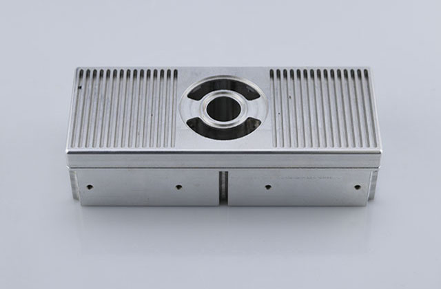 CNC鋁制品加工和壓鑄CNC鋁制品加工是一回事嗎？