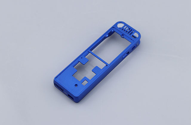 龍門連接器數(shù)控加工具體有哪些性能特點(diǎn)？