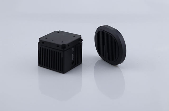  快速響應，專業(yè)售后，鑫創(chuàng)盟CNC加工廠用心服務贏得客戶好評 