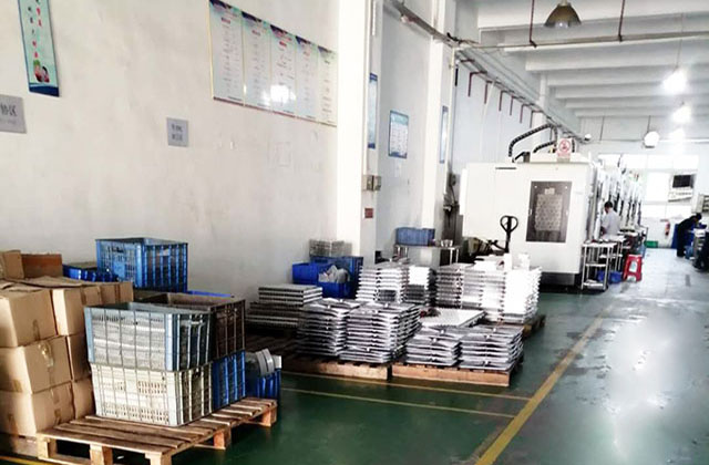  手機(jī)殼五金加工打樣注意這幾點(diǎn)，質(zhì)量有保障 