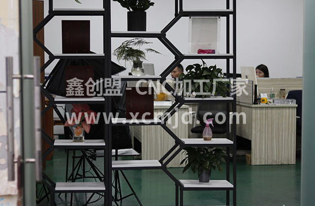 大家為何選擇五軸CNC加工中心，有哪些優(yōu)勢(shì)？