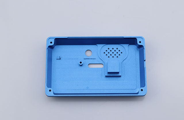 導(dǎo)致五金零件加工CNC加工精度變差的原因有哪幾點(diǎn)？？