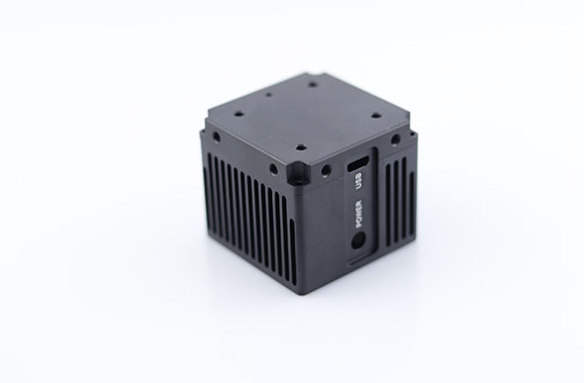  大型醫(yī)療器械CNC醫(yī)療零件加工定制，要選有經(jīng)驗(yàn)的CNC醫(yī)療零件加工廠 