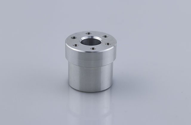  機(jī)器人CNC加工打樣，鑫創(chuàng)盟順利交貨 