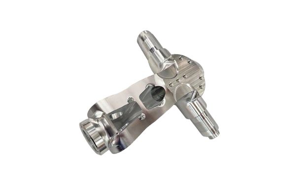 1658735482187136.jpeg 機器人零件五軸加工.jpeg